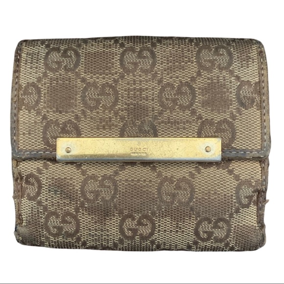 **SOLD**Gucci GG Folding Snap Wallet** - Picture 2 of 6